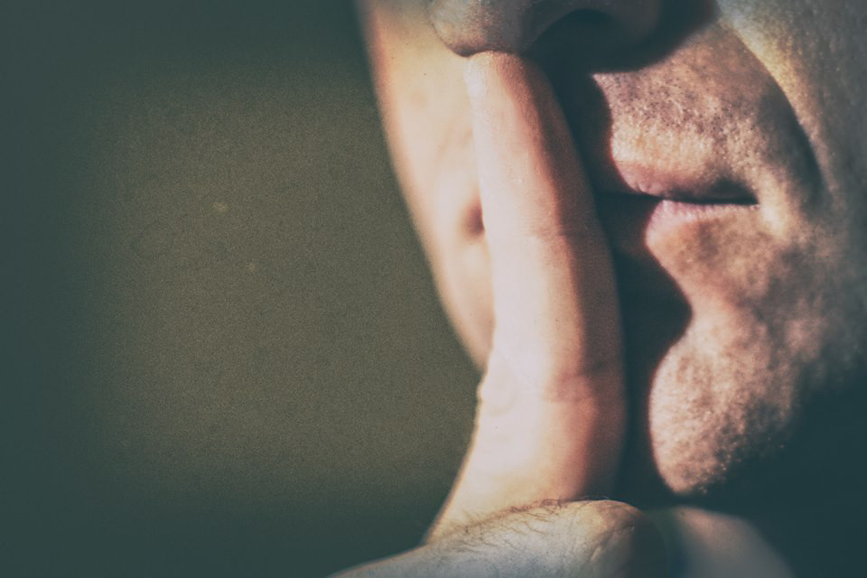 Silenzio, parla la Giustizia (e il Pd resta muto)