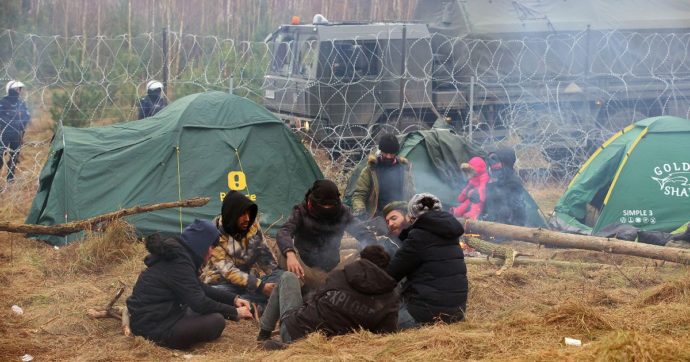 Migranti, Turkish Airlines vieta a siriani e afgani i voli per Minsk