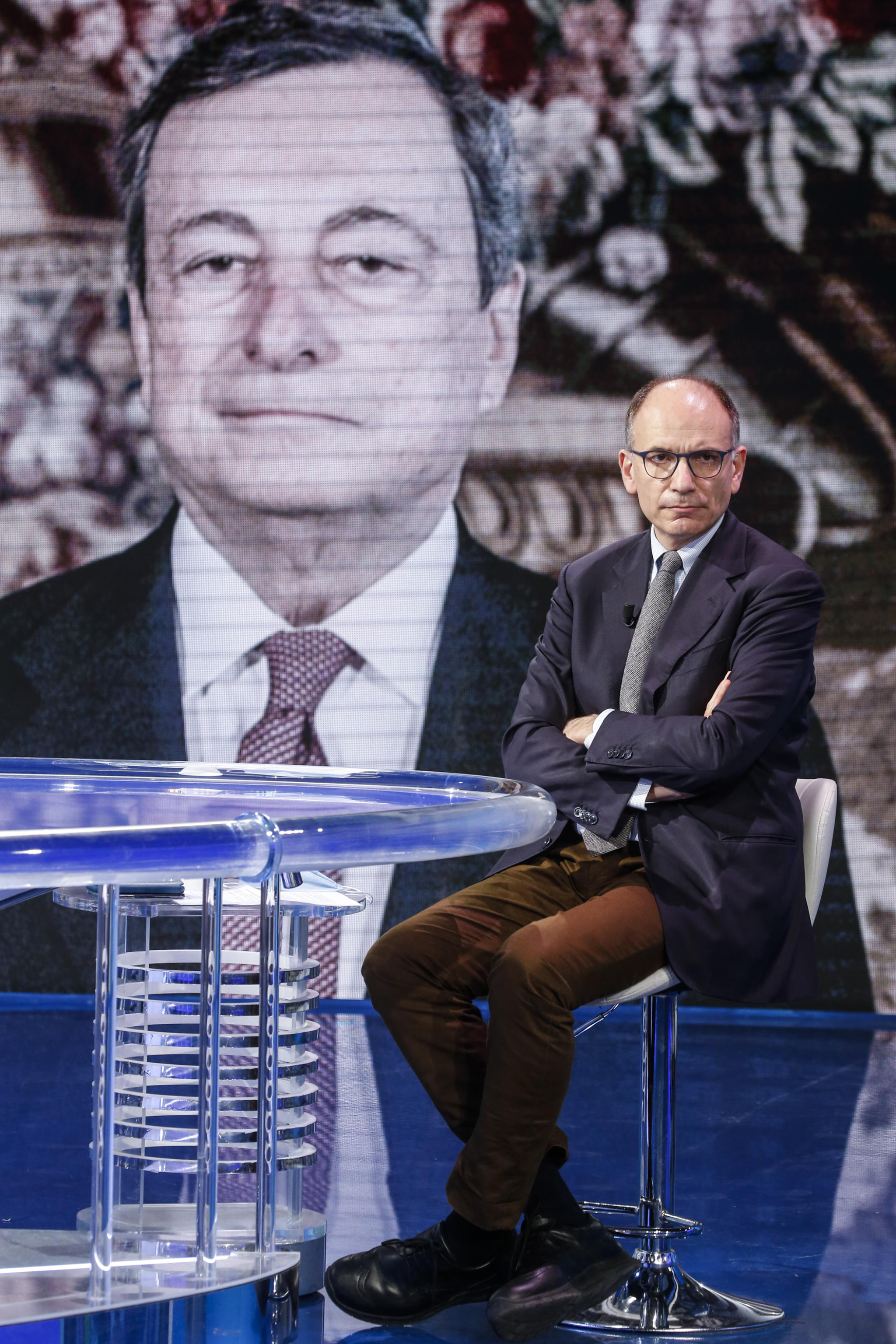 Il Colle tra Draghi, Letta e la “donna dello schermo”