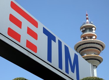 Tim, proposta di Kkr e titolo che vola in Borsa