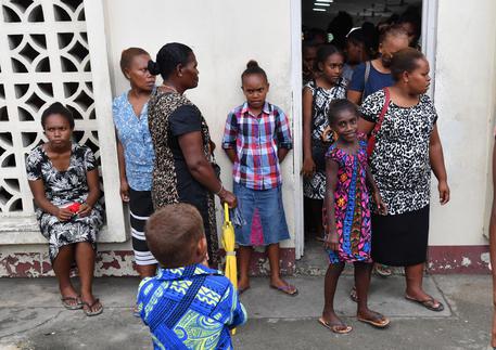 Isole Salomone: assalto al Parlamento, scontri e coprifuoco