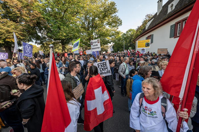 Green pass, referendum in Svizzera: vince il “sì”