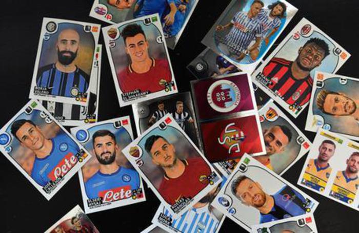 Ritratti. Baratto delle figurine, ritorno al passato (e al futuro)