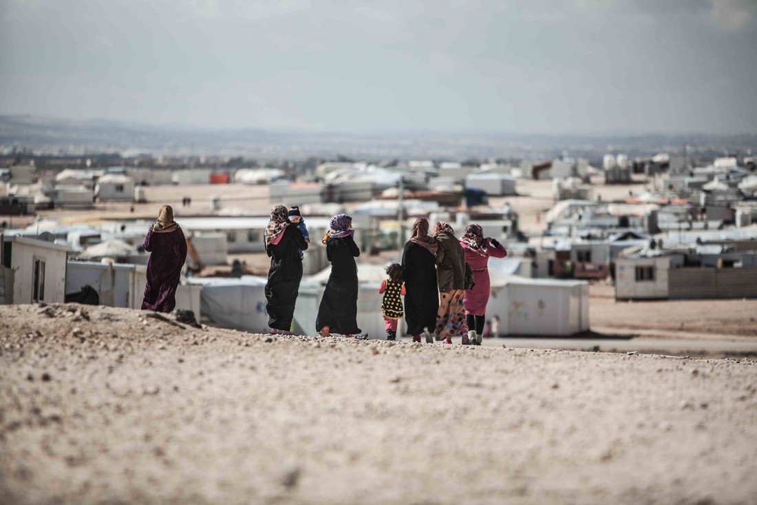 El pampero a Cipro, il cardinale elettricista, la potente “comunità” e la Nato