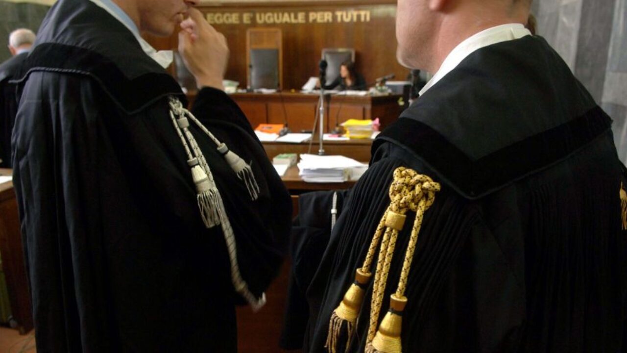 Presunzione di innocenza: il carosello mediatico dei pm andava arginato