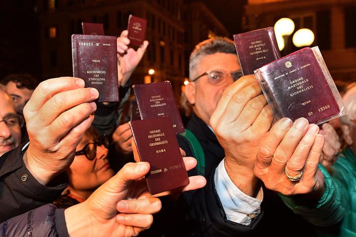 Record di giornalisti detenuti nel mondo, sono 488