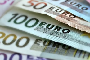 L’euro compie 20 anni, ma c’è poco da festeggiare