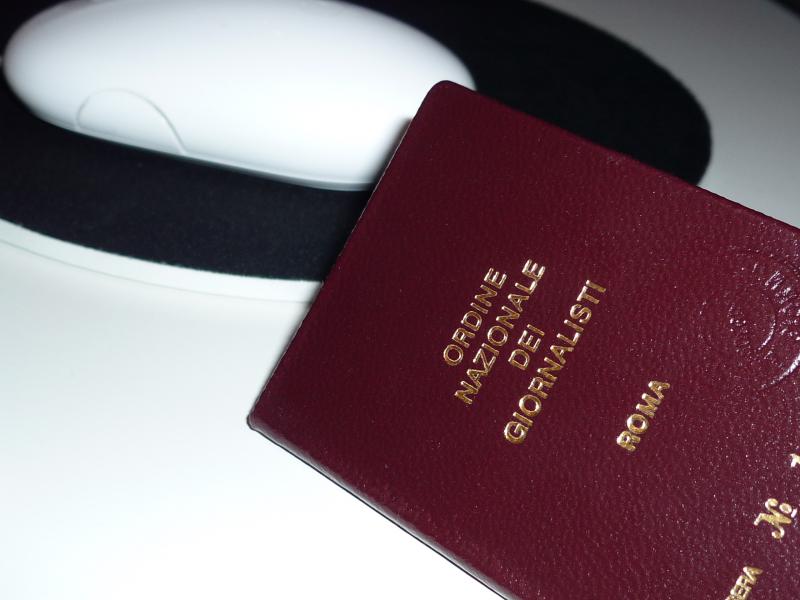 Leggi e limiti alla stampa, Bartoli si appella al Csm