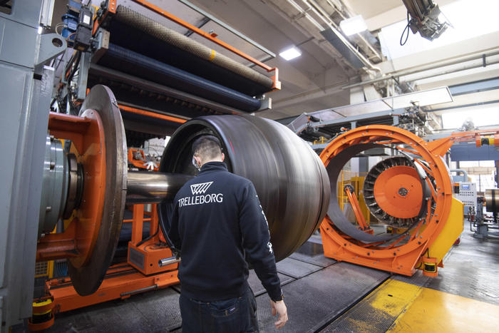 Lavoro, a novembre in aumento l’occupazione di 64mila unità