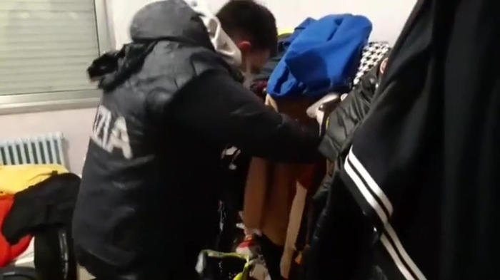 Violenze a Milano: perquisiti alcuni giovani 