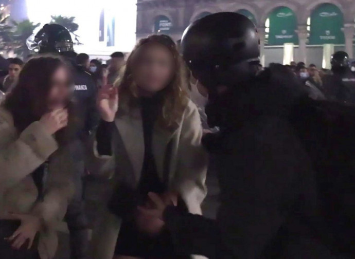 Piazza Duomo, a proposito della violenza sessuale di gruppo