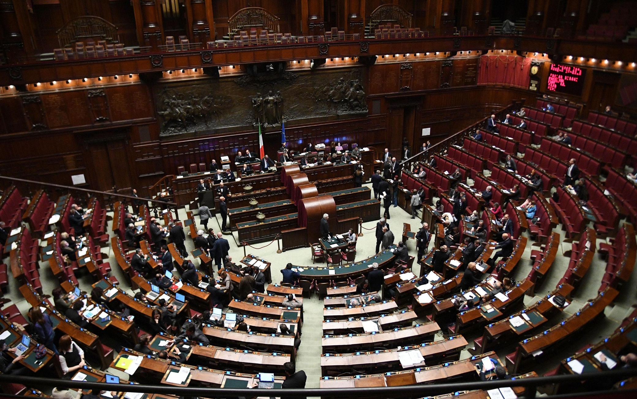 La sfida autocratica se vince il più forte