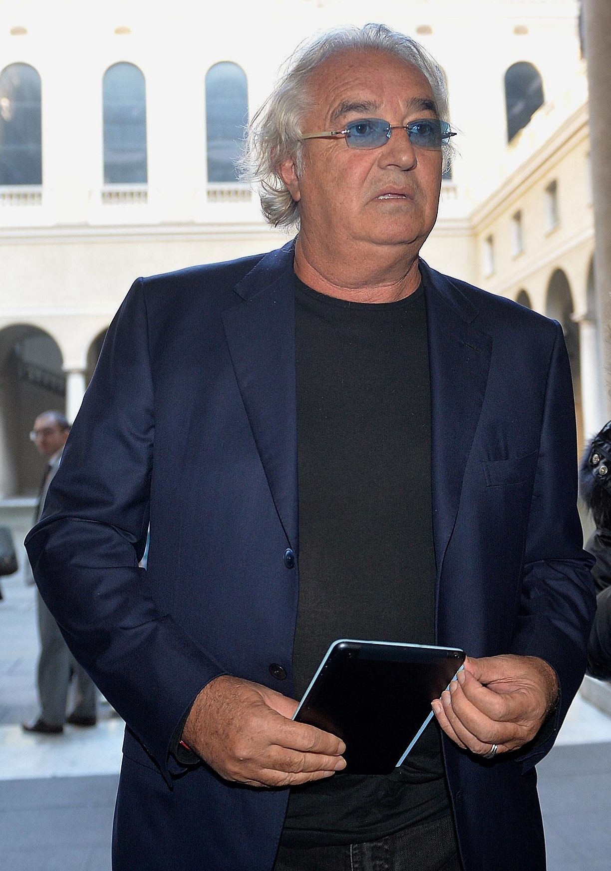 Lo yacht di Briatore e l’Italia che affonda (video)