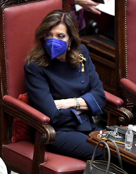 Quirinale: Casellati non raggiunge il quorum, ora “si tratta”