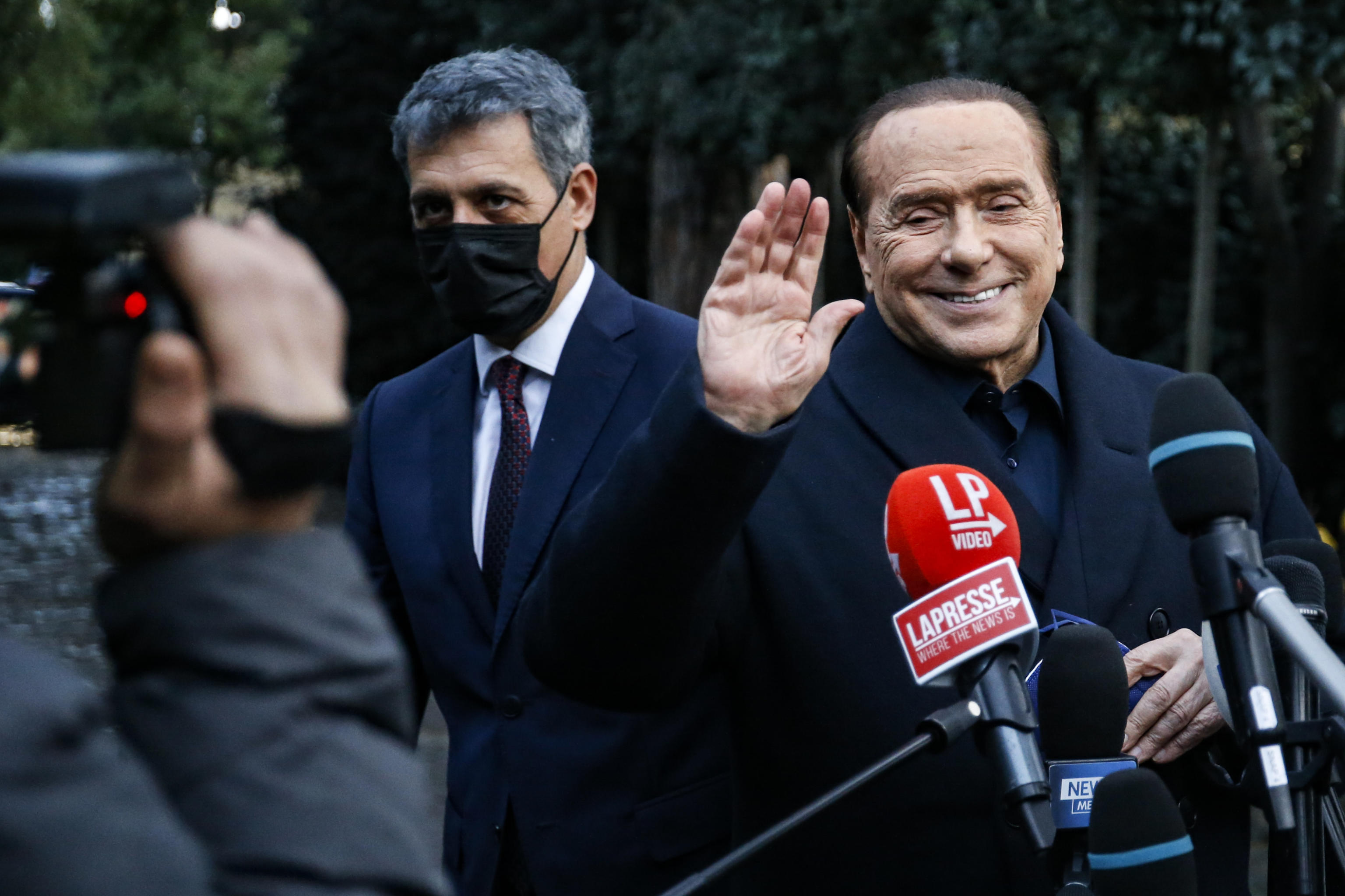 Nel centrodestra tutti lo cercano e tutti lo vogliono