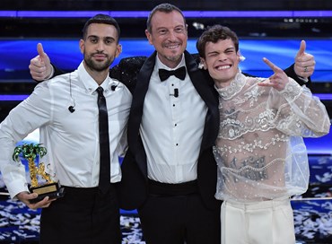 Sanremo, Mahmood e Blanco vincono l’edizione dei record