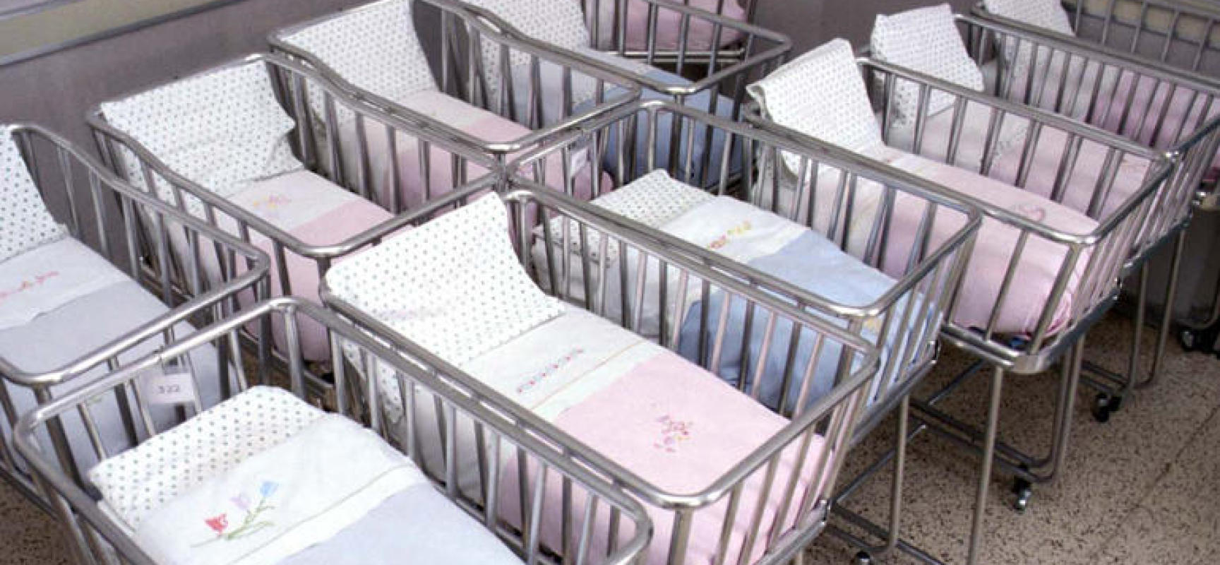 Meno di 400mila nascite in Italia nel 2021