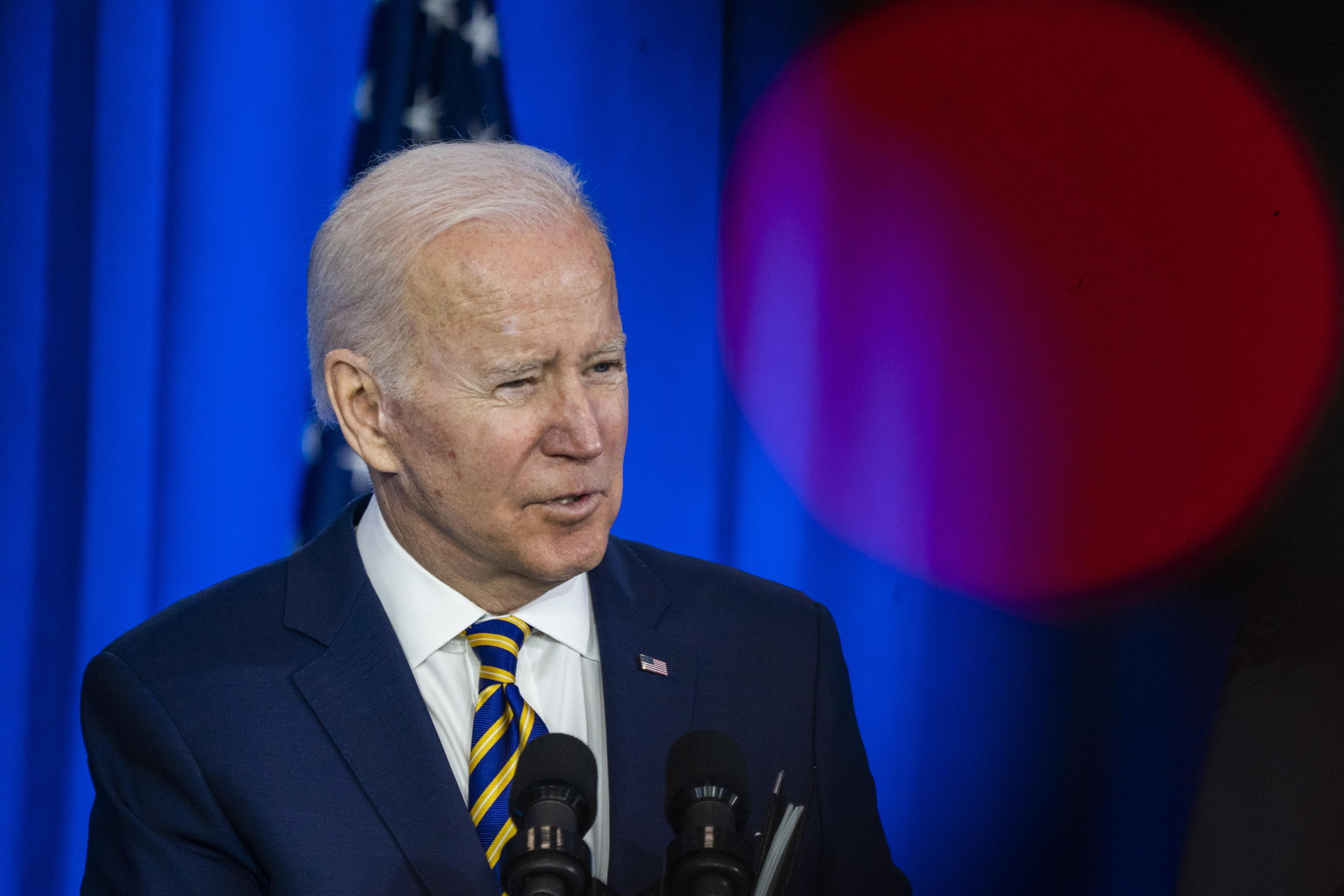 Biden: “I cittadini Usa lascino subito l’Ucraina”
