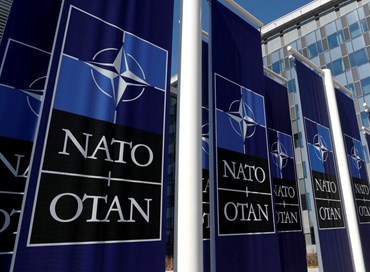La Nato, malgrado tutti e contro tutti