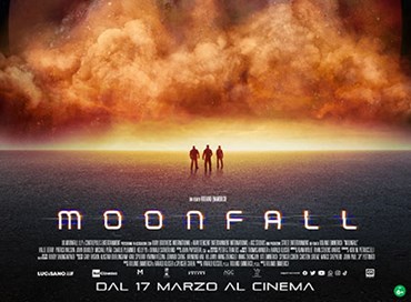 “Moonfall”, da domani in sala il nuovo disaster movie di Emmerich