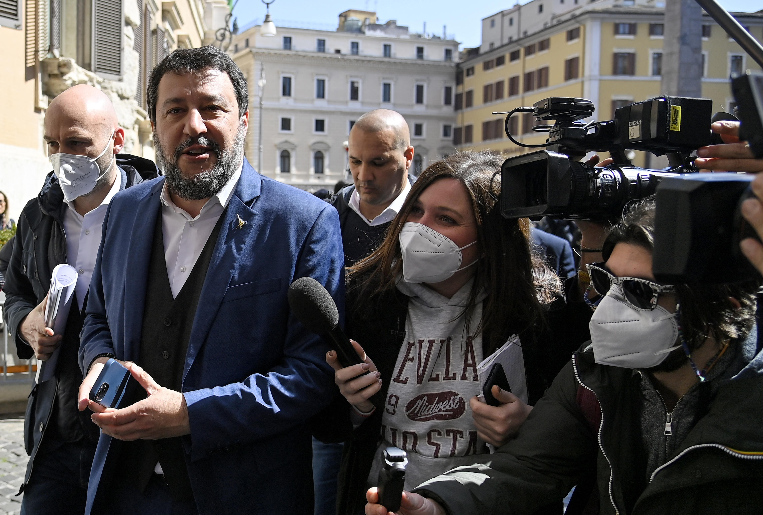 Zelensky, Salvini e i “leghisti assenti”