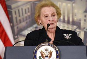 Madeleine Albright, la tenacia e la missione mondiale