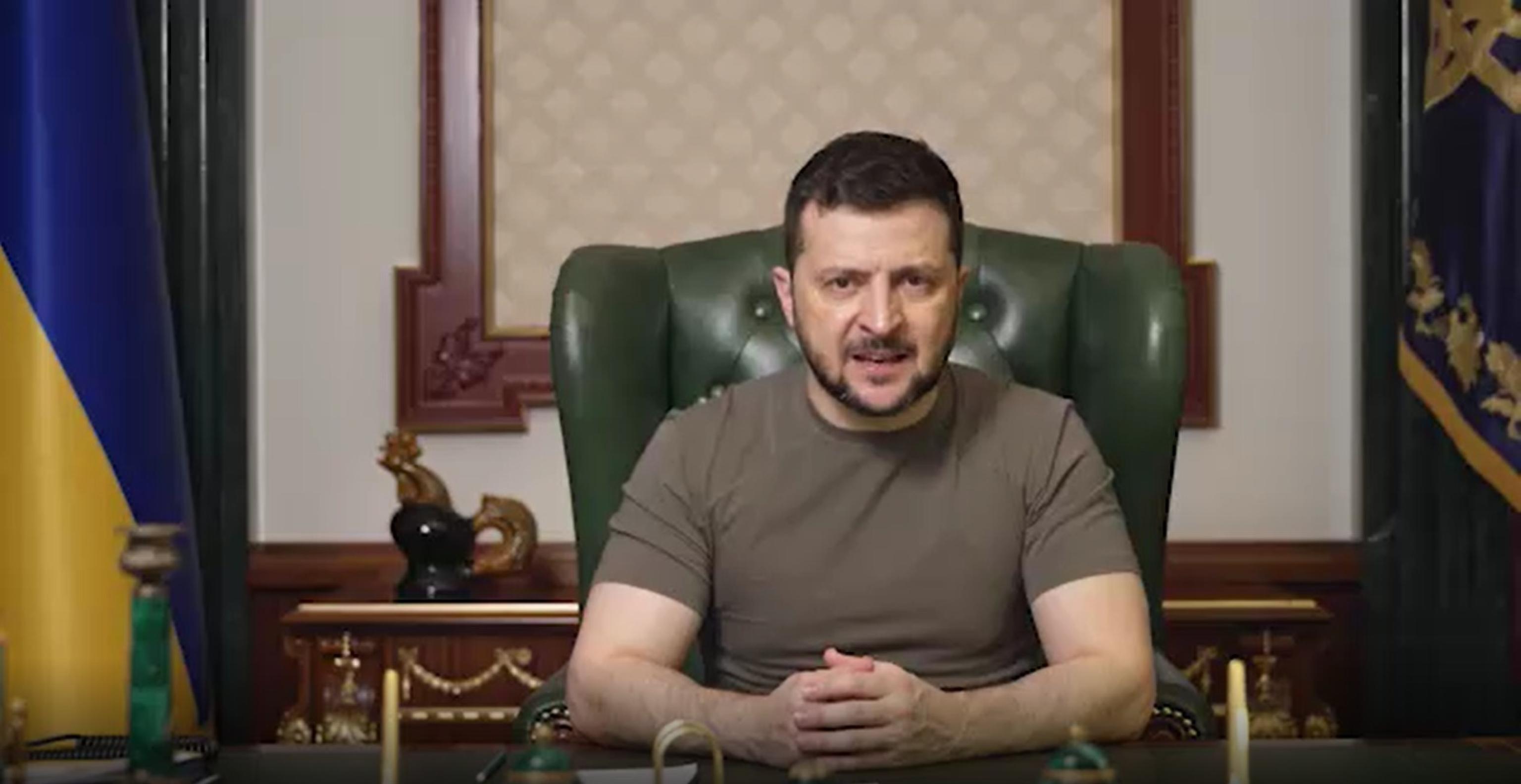 Zelensky: “Dobbiamo essere pronti alla minaccia nucleare della Russia”