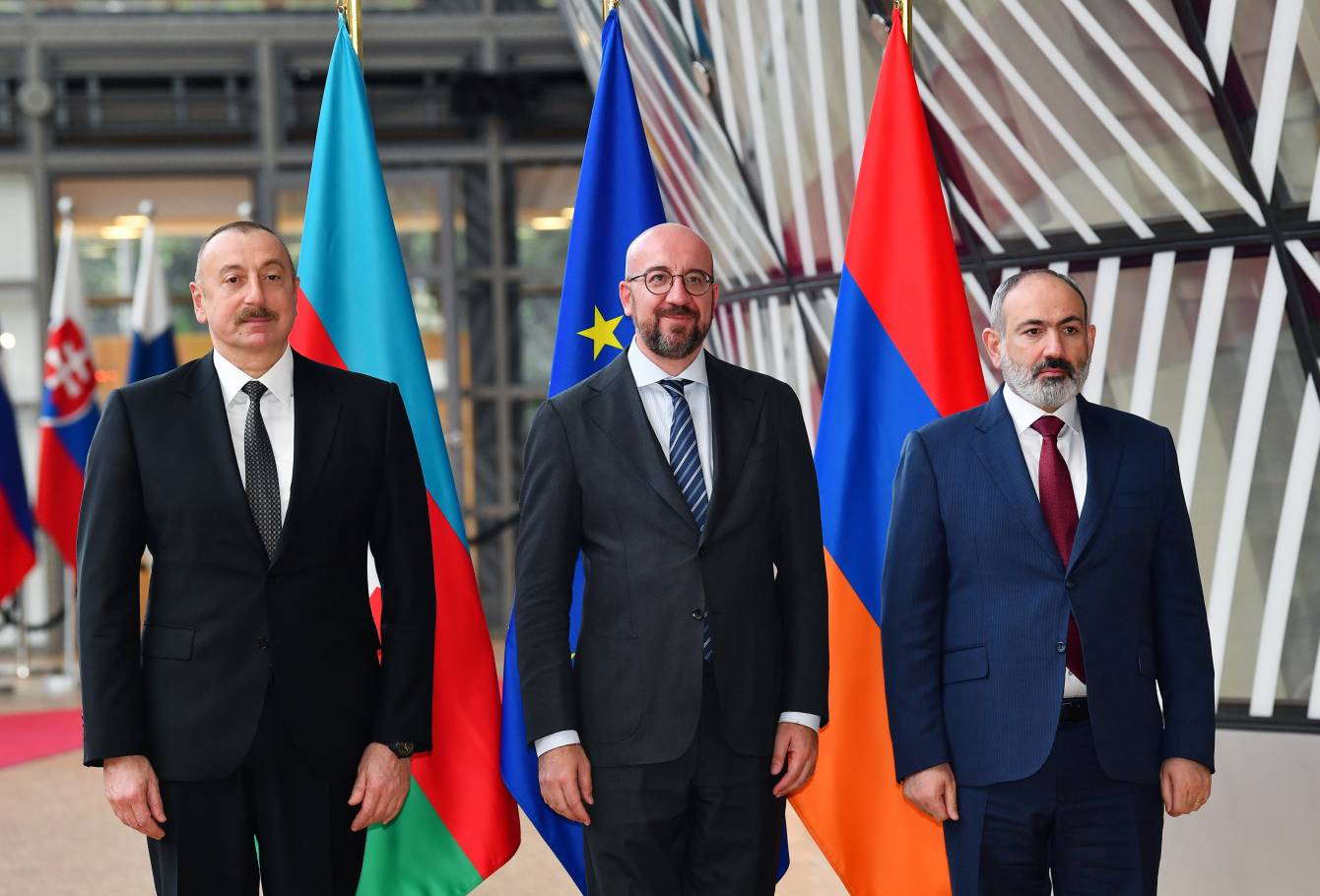 L’Unione europea al centro della pace tra Armenia e Azerbaigian 