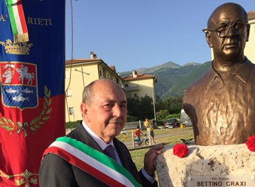 Rieti, inaugurato busto dedicato a Bettino Craxi