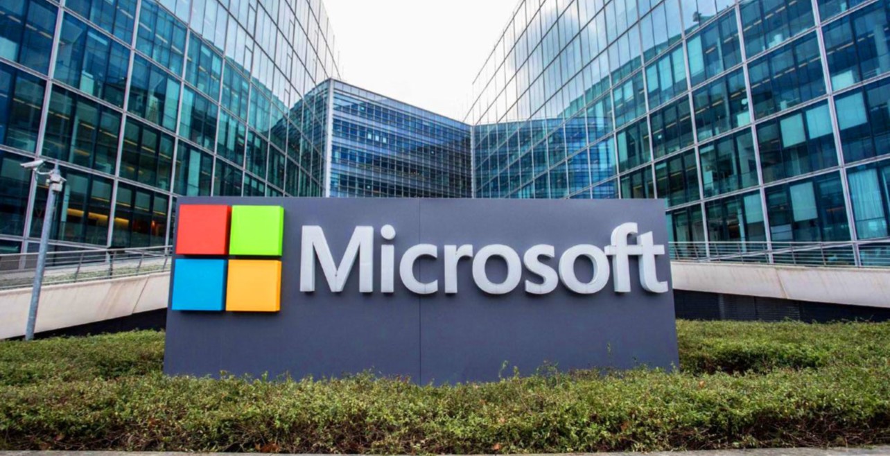 Microsoft, lascia il manager che ha guidato team visori