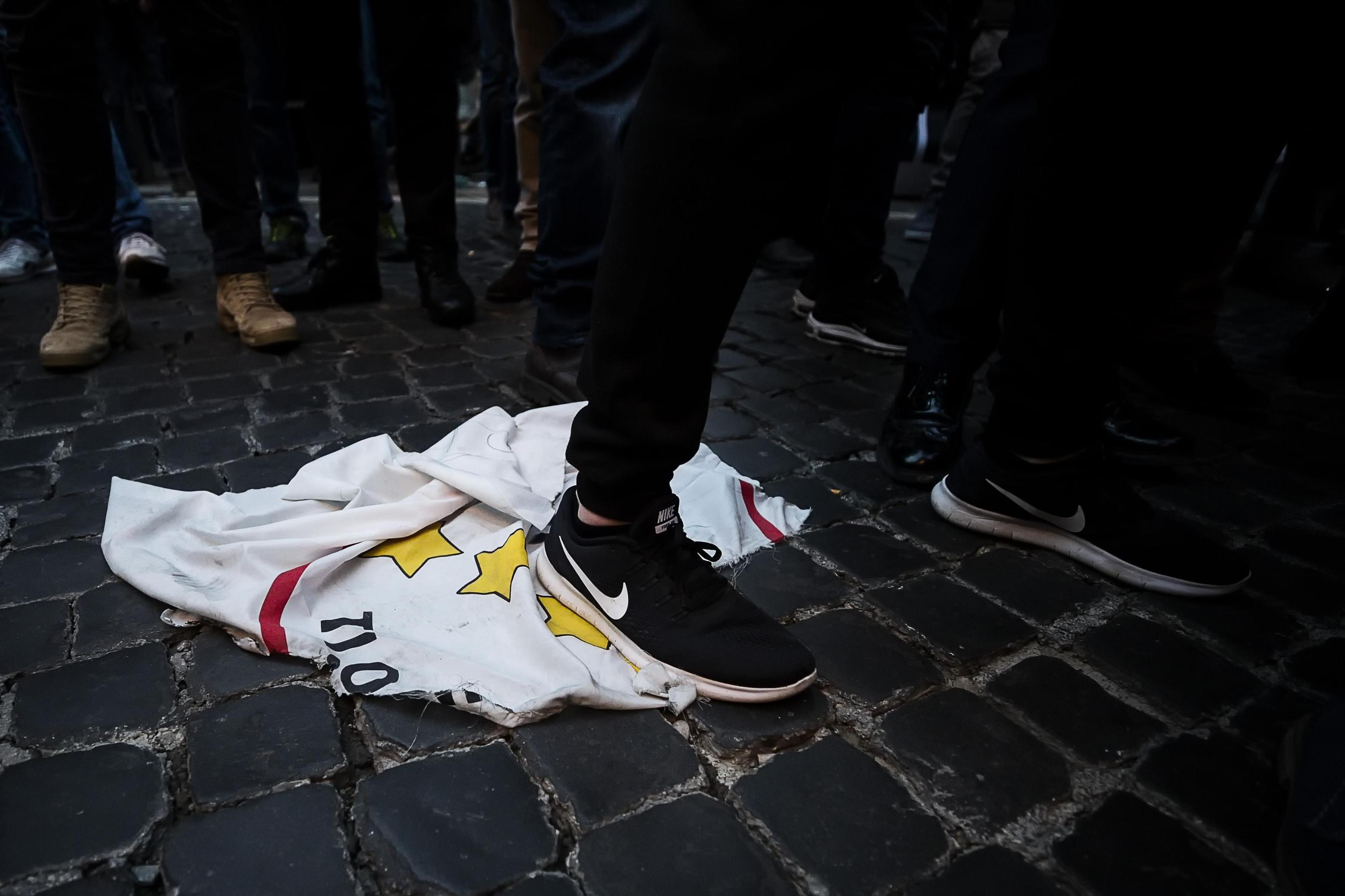 Il crepuscolo delle (5) Stelle