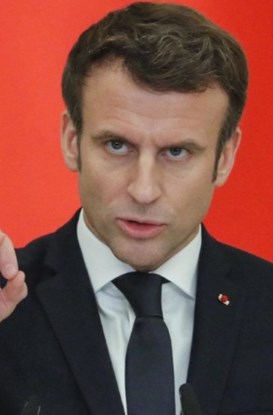 Il Rubicone di Macron, l’anatra zoppa