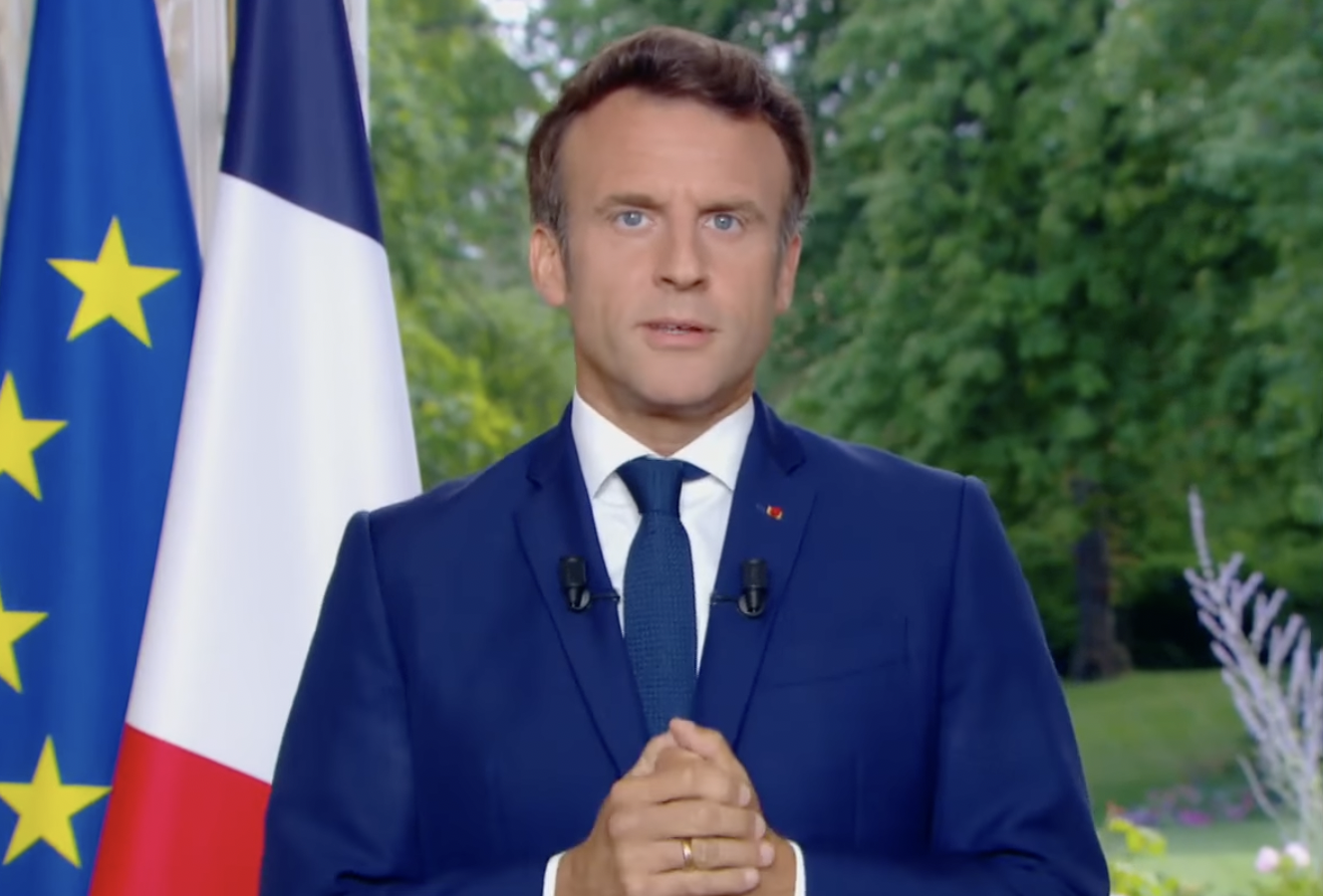 Macron boccia il Governo d’unità nazionale