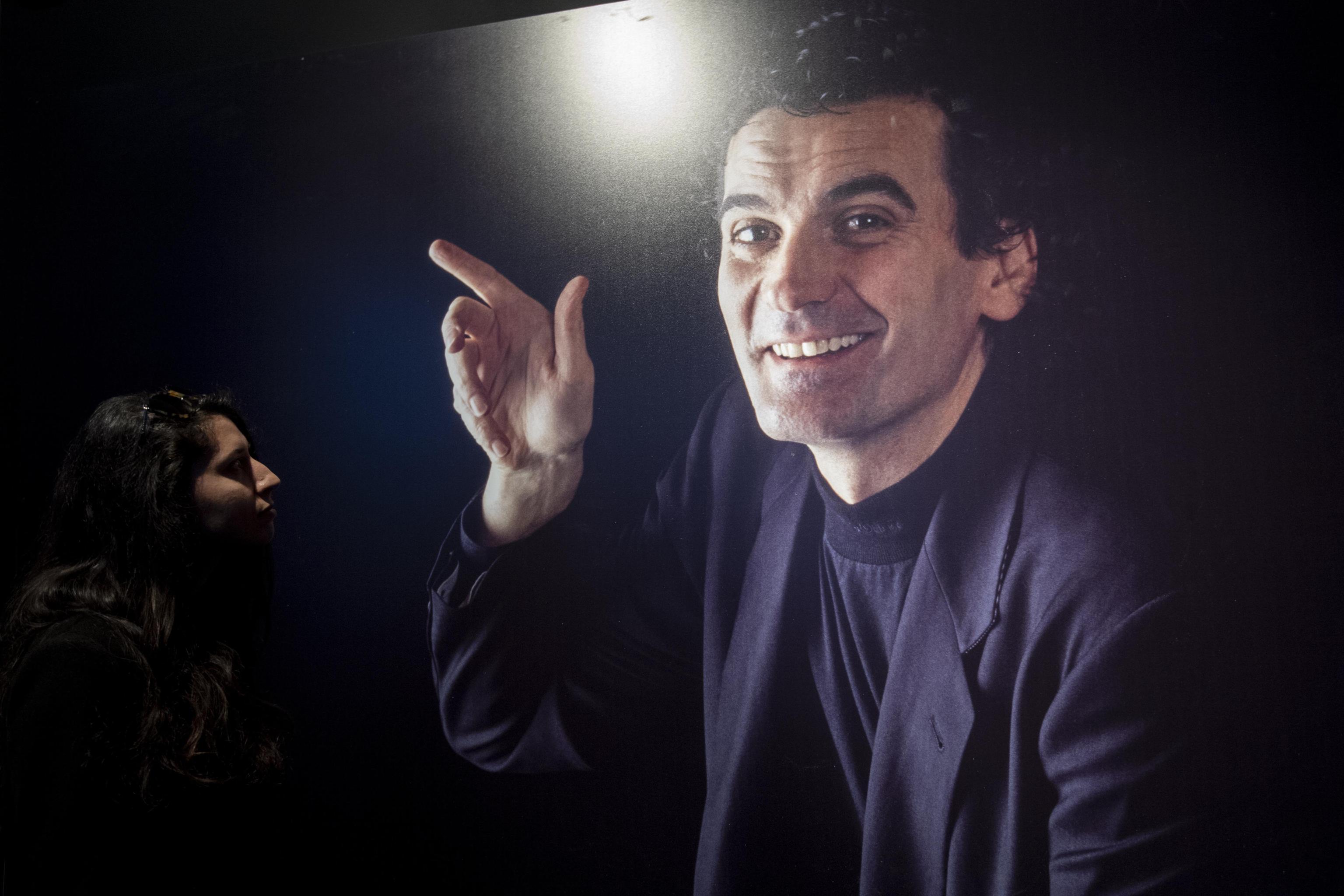 Film, Martone racconta Troisi