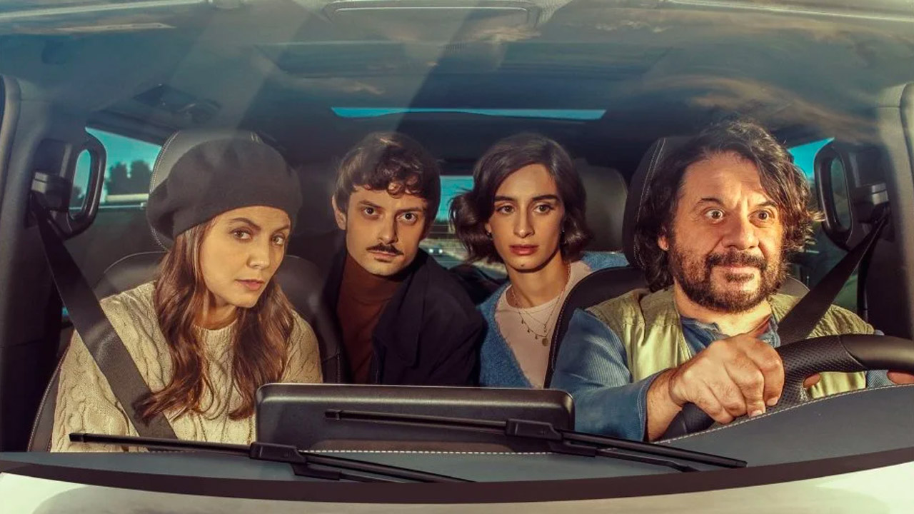 Visioni. “Con chi viaggi”, un maldestro remake on the road