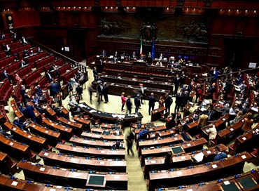 Elezioni subito
