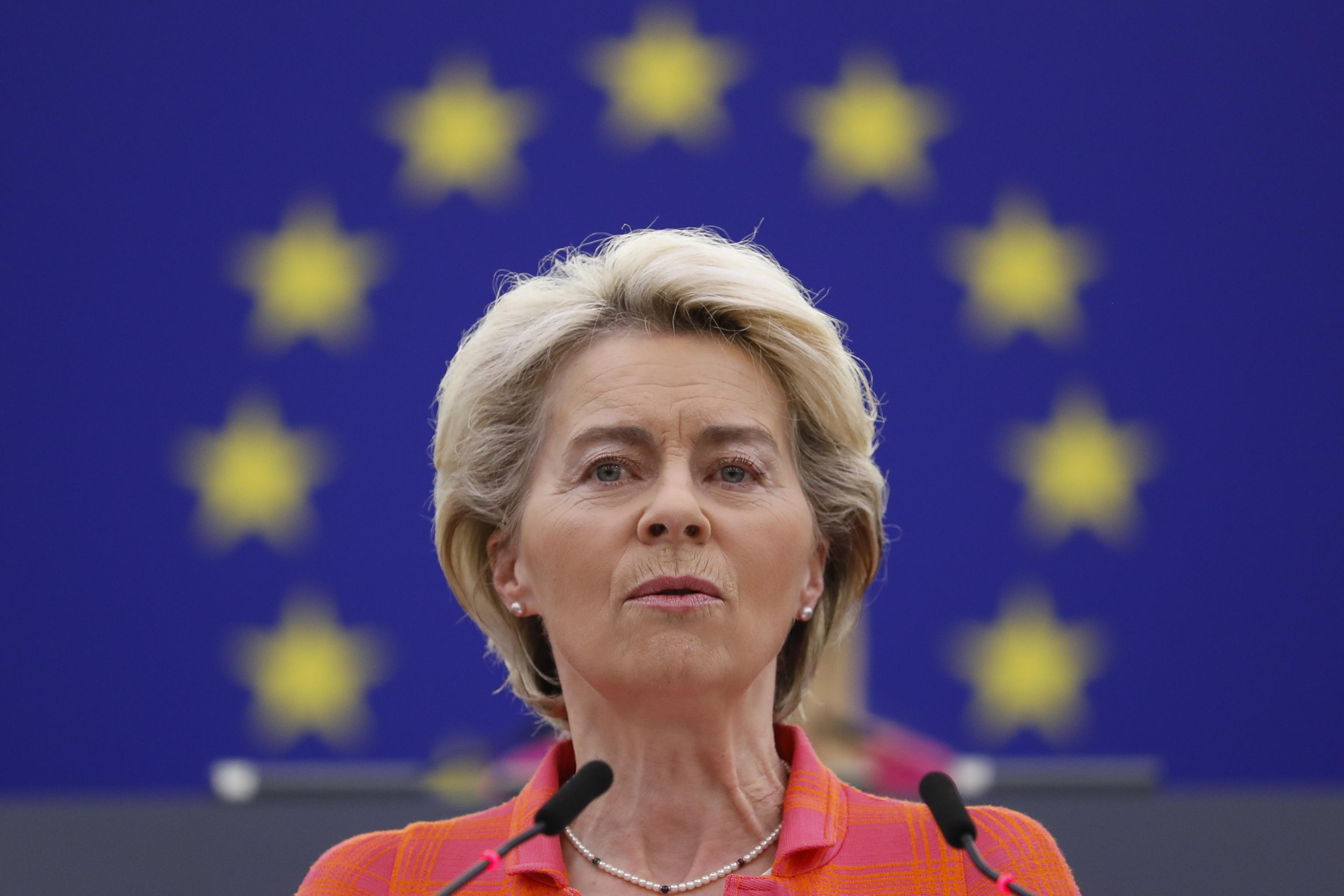 Von der Leyen: “Estendere le sanzioni alla Russia fino a gennaio 2023”