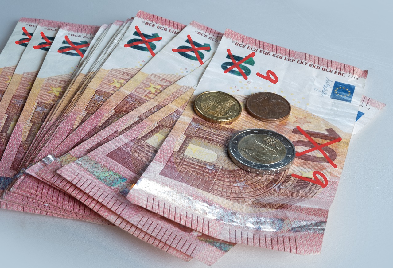 L’economia peggiora: allarme di Confcommercio