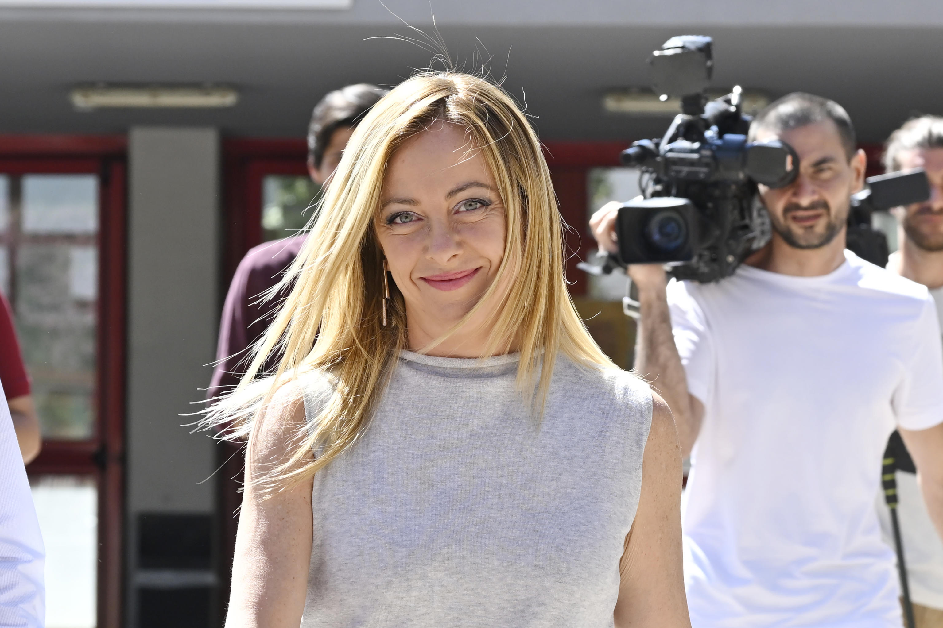 Elezioni: iniziata la campagna contro Giorgia Meloni