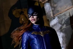 Cancellato “Batgirl”