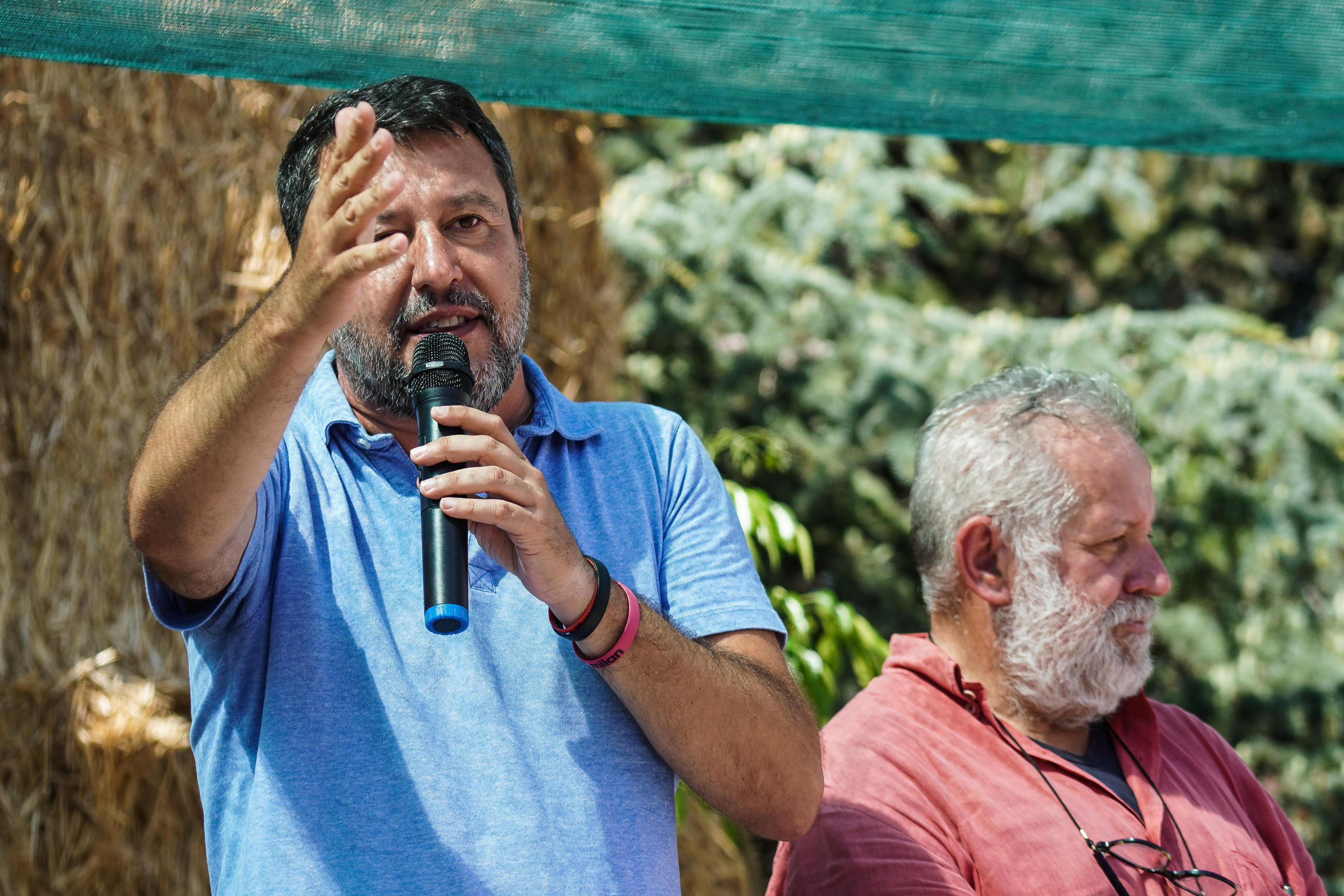 Salvini su gas e luce: “Interventi subito”