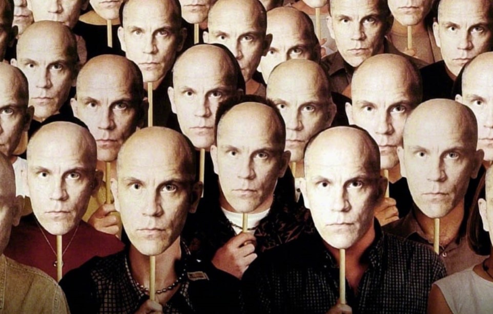 Individuo, non folla