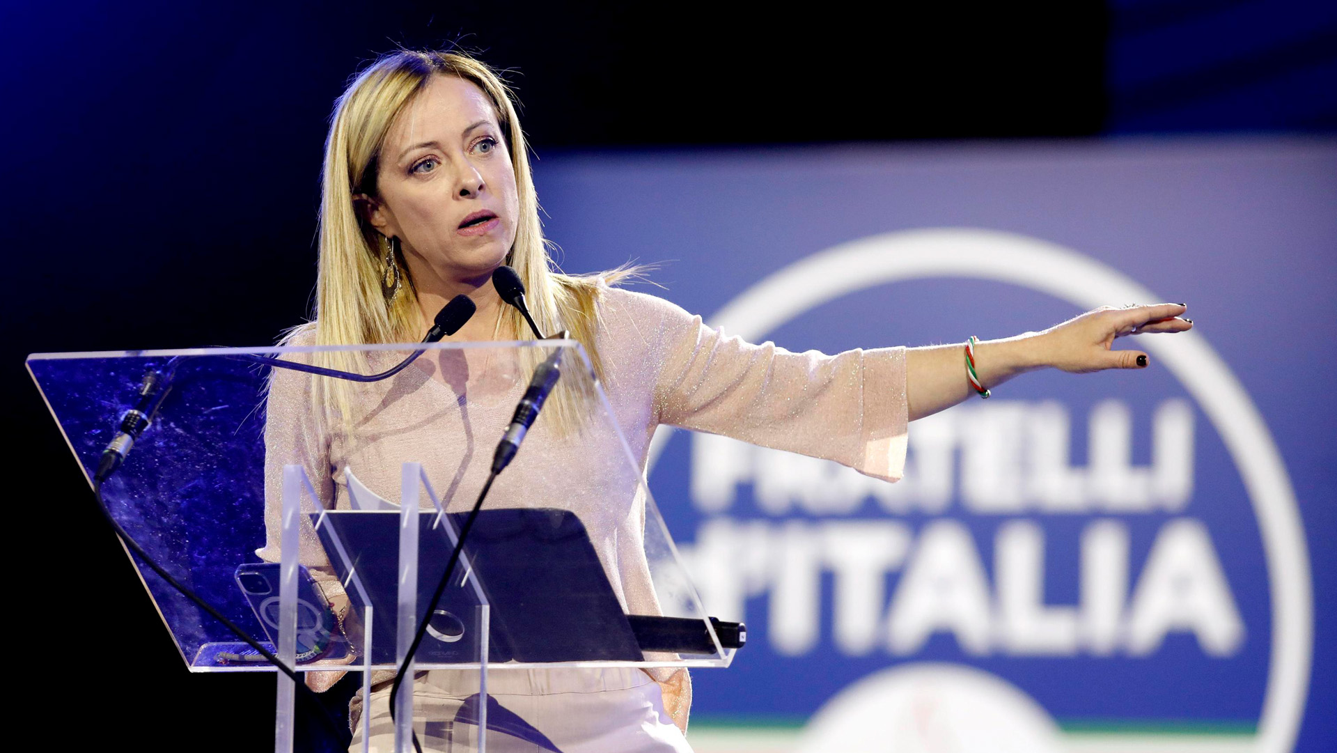 L’imperativo per il nuovo governo è salvare le imprese