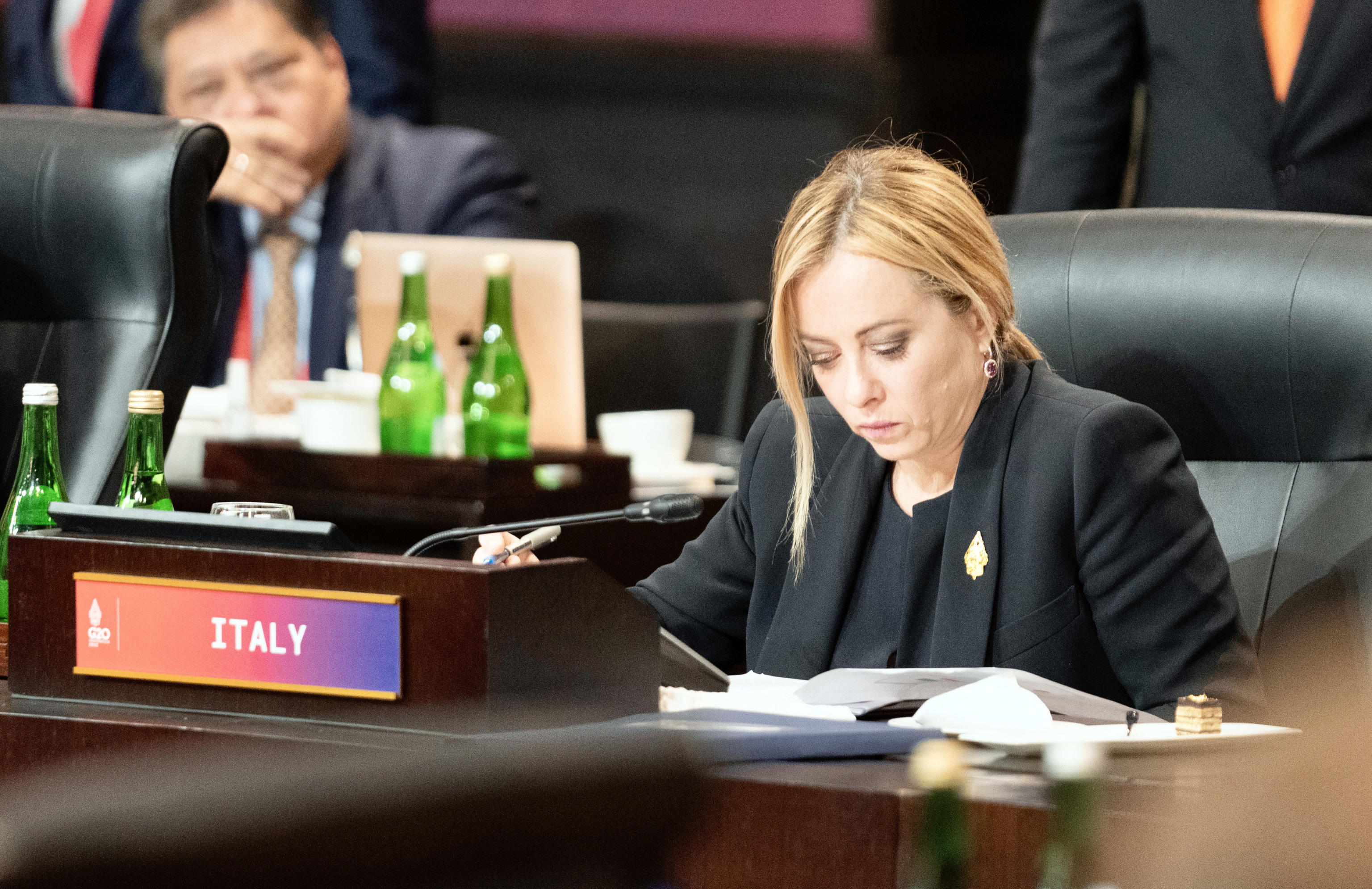 Politica o pettegolezzo