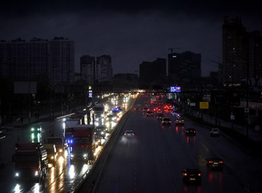 Salta il piano dell’elettricità: buio a Kiev