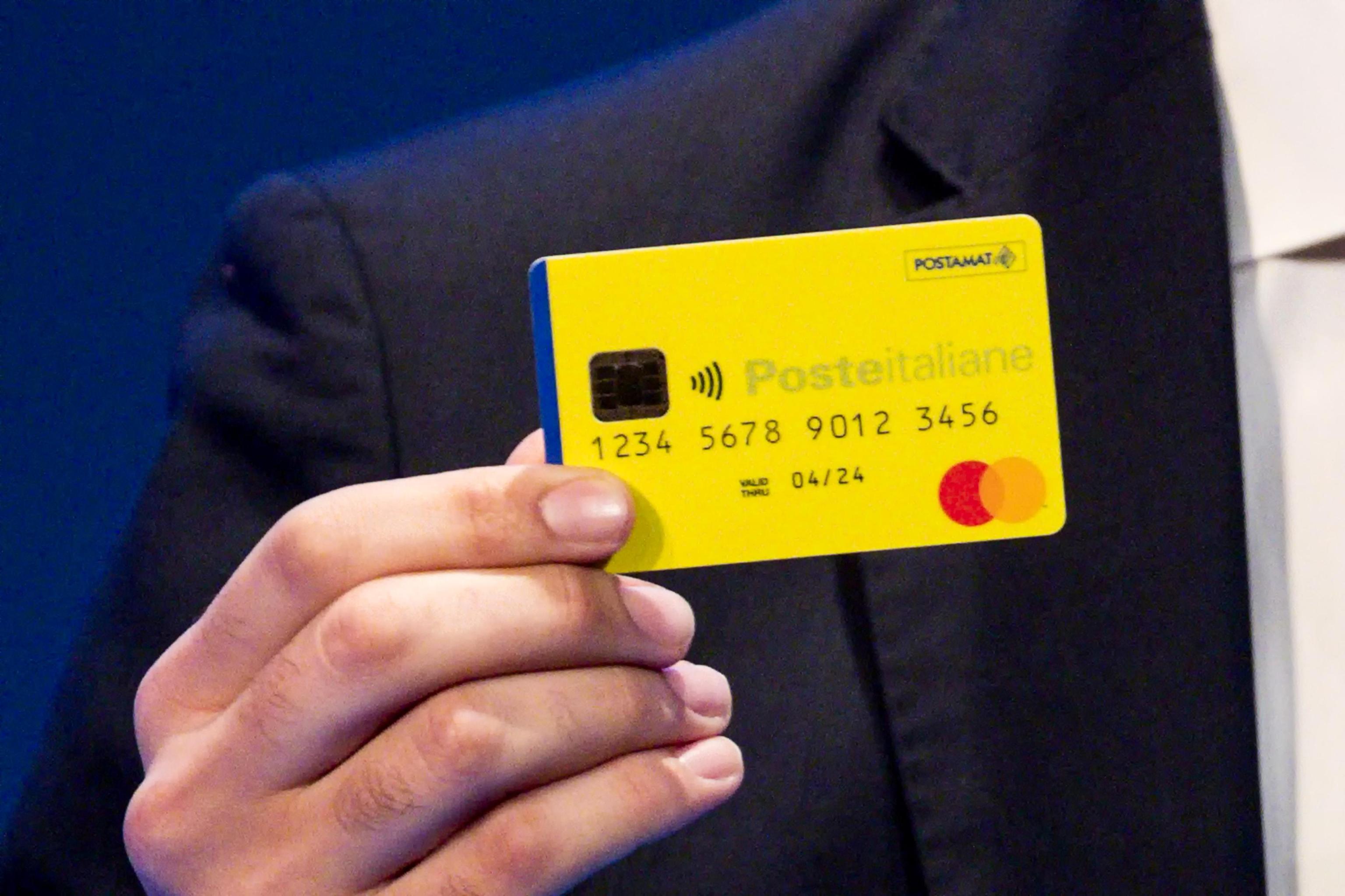 Reddito di cittadinanza: colpito e (quasi) affondato