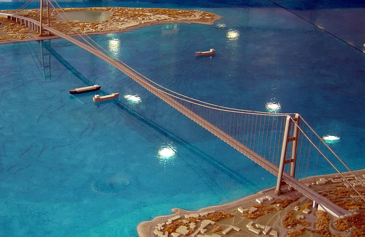 Ponte sullo Stretto, così lontano così vicino