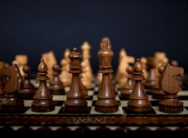 Ne resterà solo uno: via al torneo per sfidare il campione di scacchi