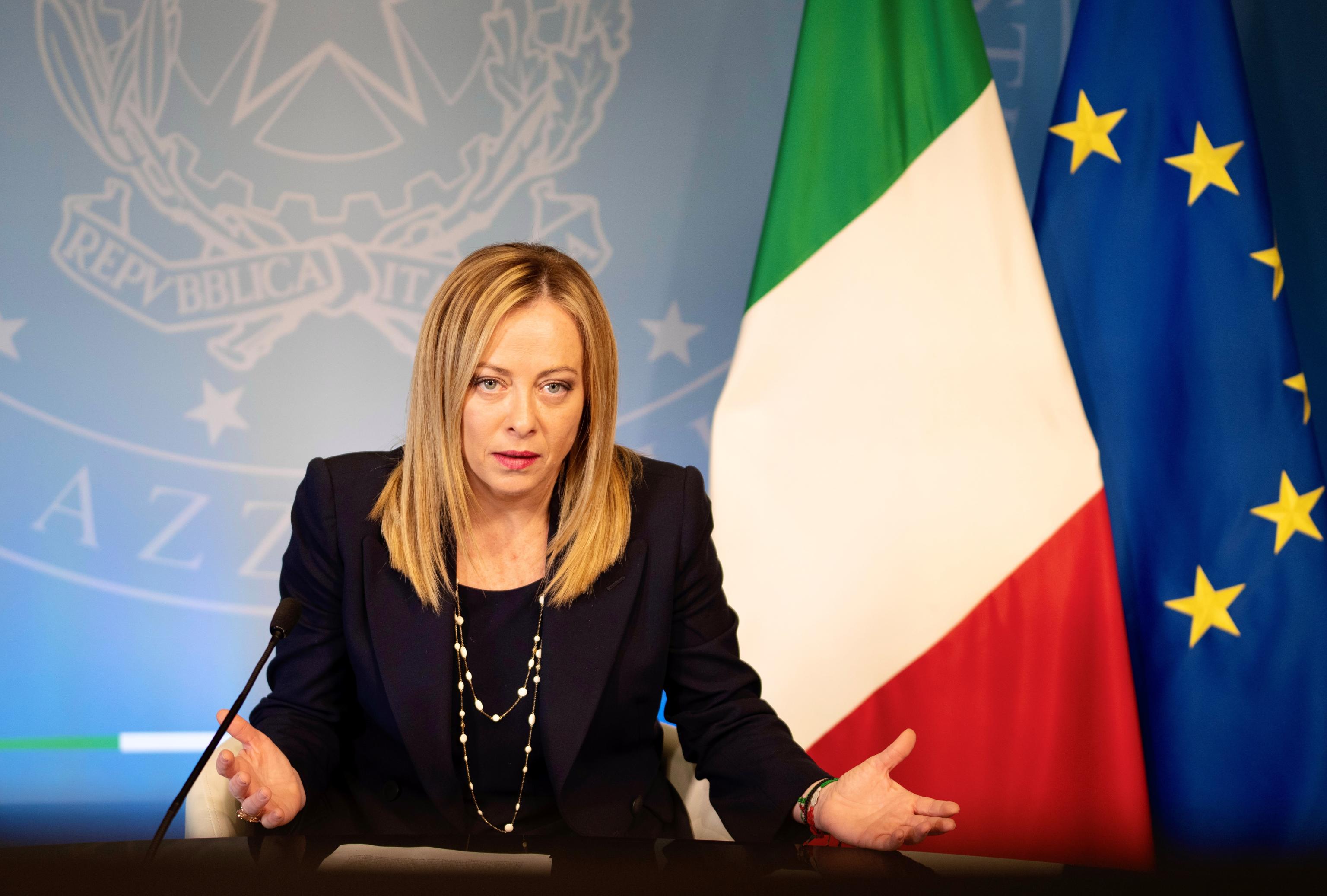 Le critiche strumentali al governo