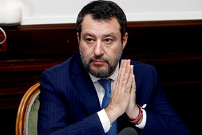 Nella parabola di Salvini è comparso Bossi